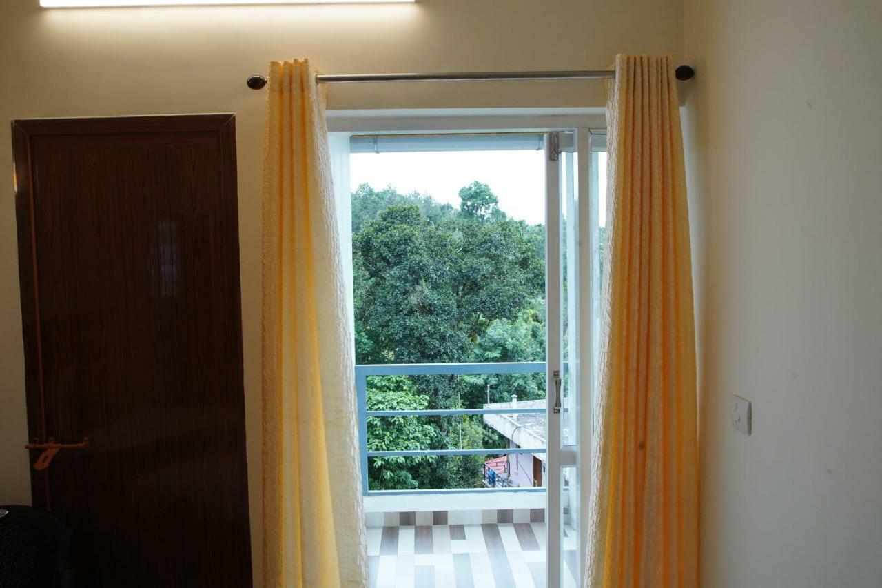 Lamond Holidays Munnar Exterior foto