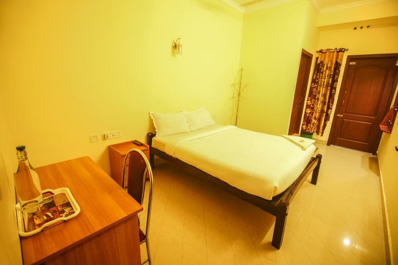 Lamond Holidays Munnar Exterior foto
