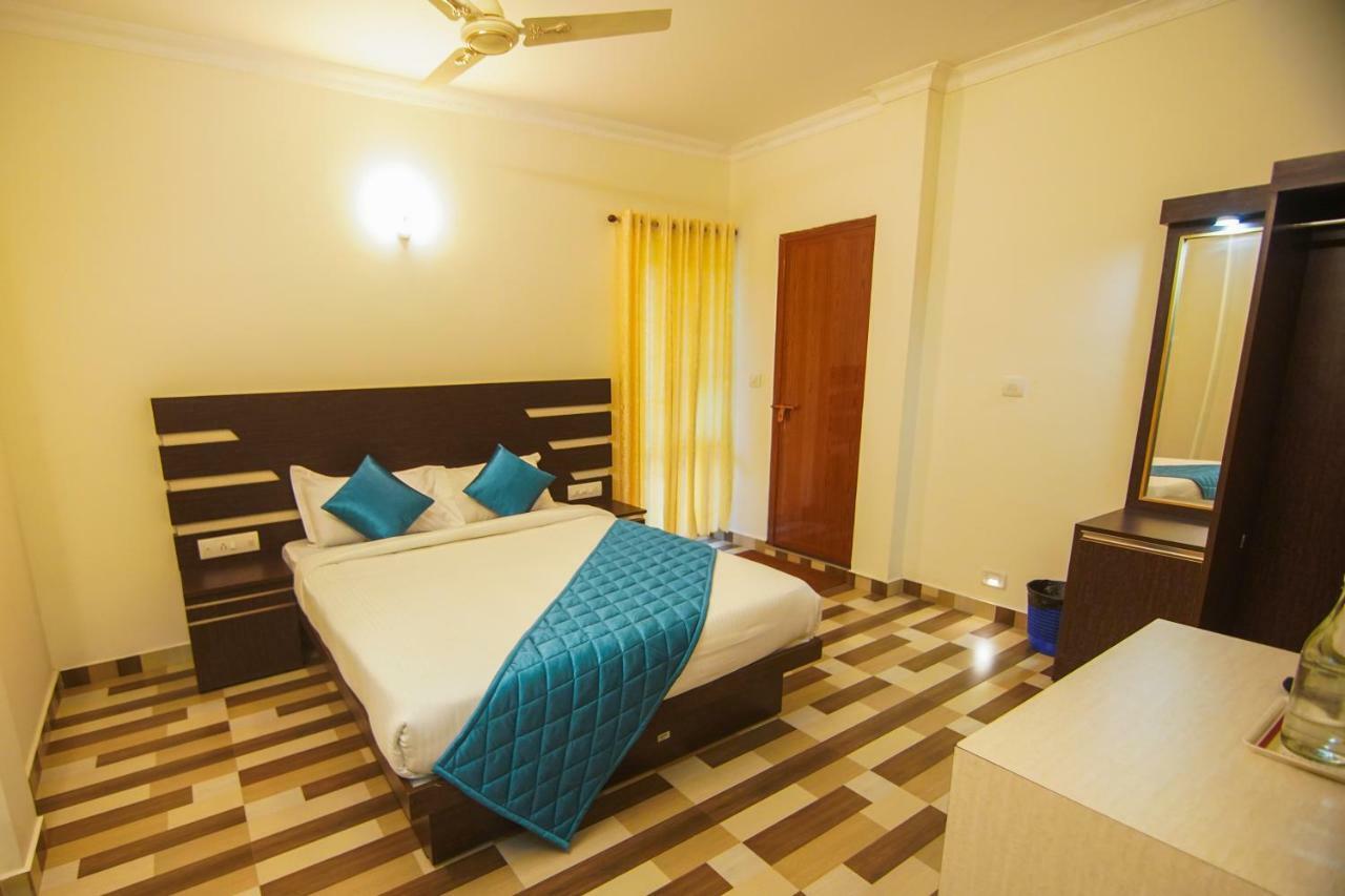 Lamond Holidays Munnar Exterior foto